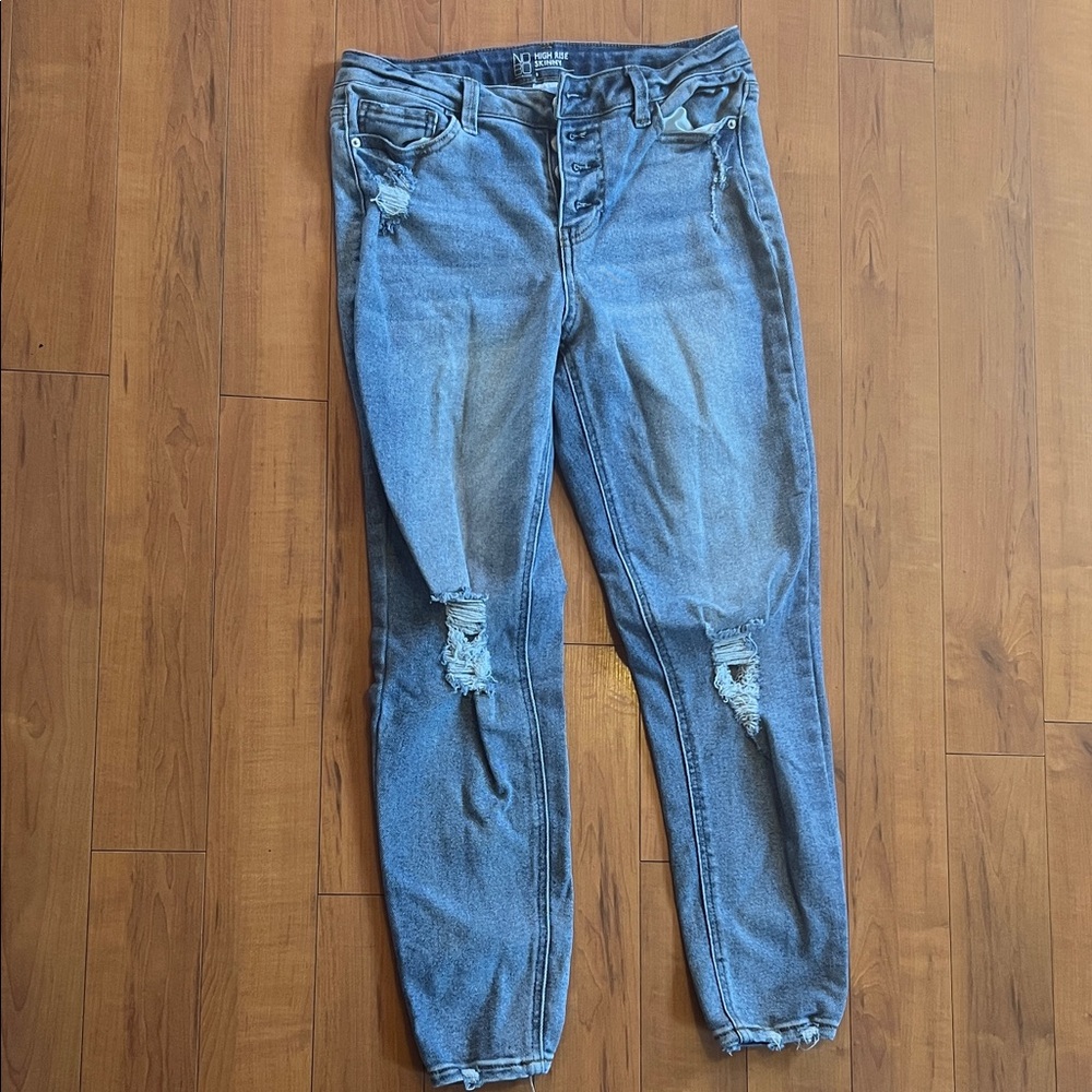 No Boundaries Light Blue Distressed Skinny Jeans